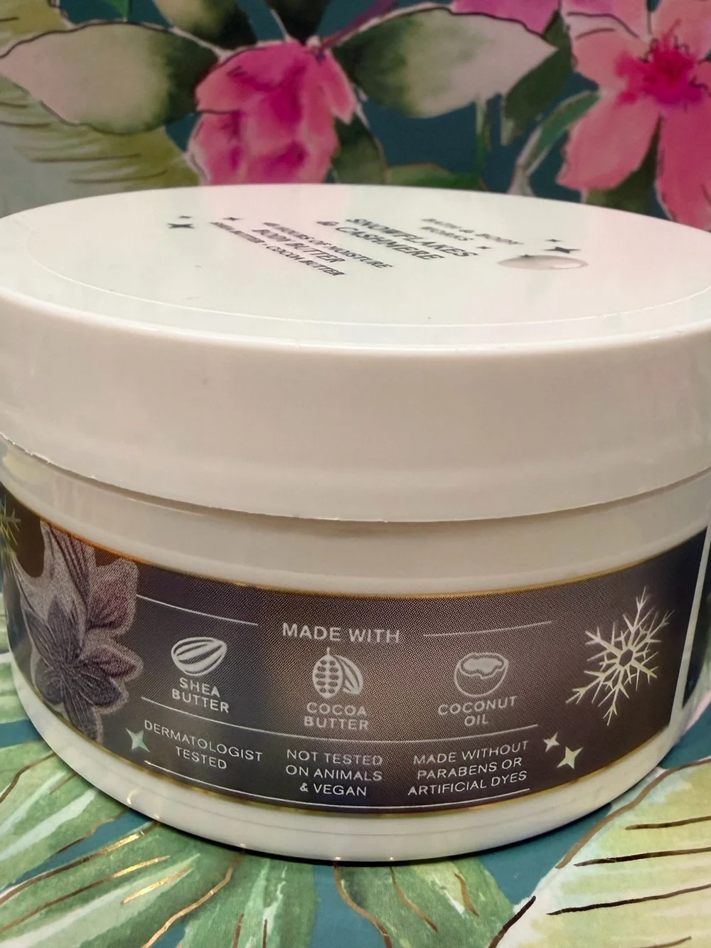 Bath & Body Works Snowflakes & Cashmere 48-Hour Moisture Body Butter 6.5 oz NWT